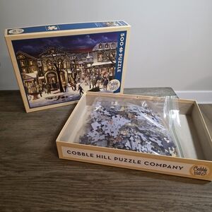 Cobble Hill - Tis the Season - 500 Piece Puzzle